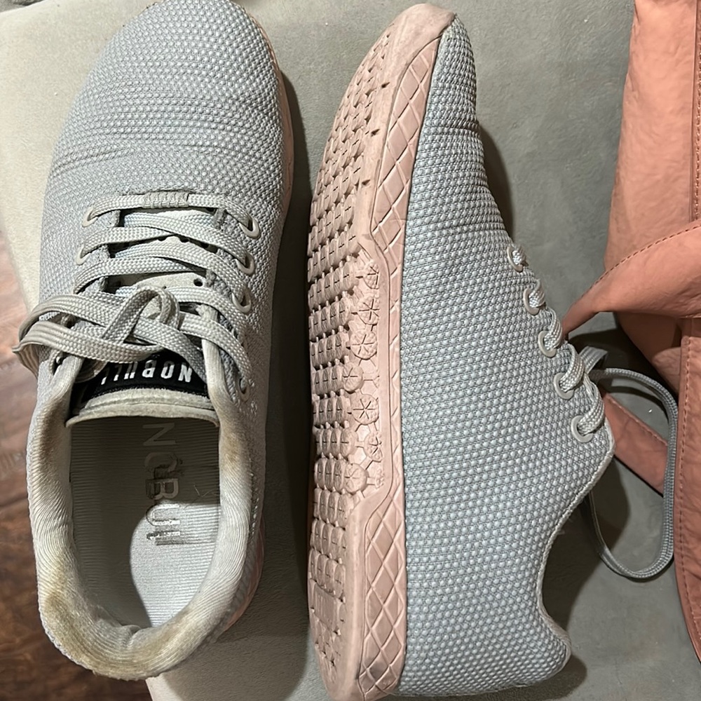 Nobull trainer women size 7.5